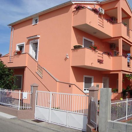 Niko Apartment 扎达尔 外观 照片