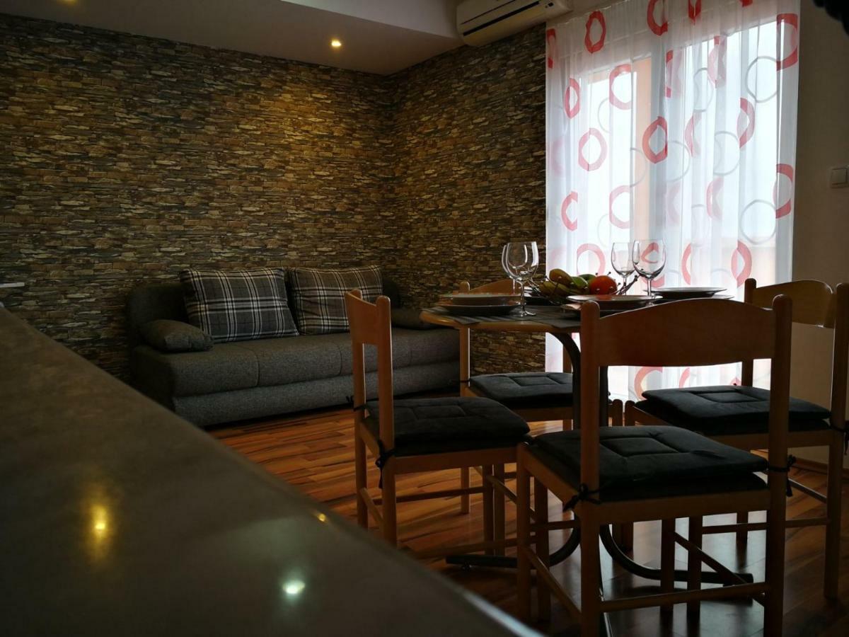 Niko Apartment 扎达尔 外观 照片