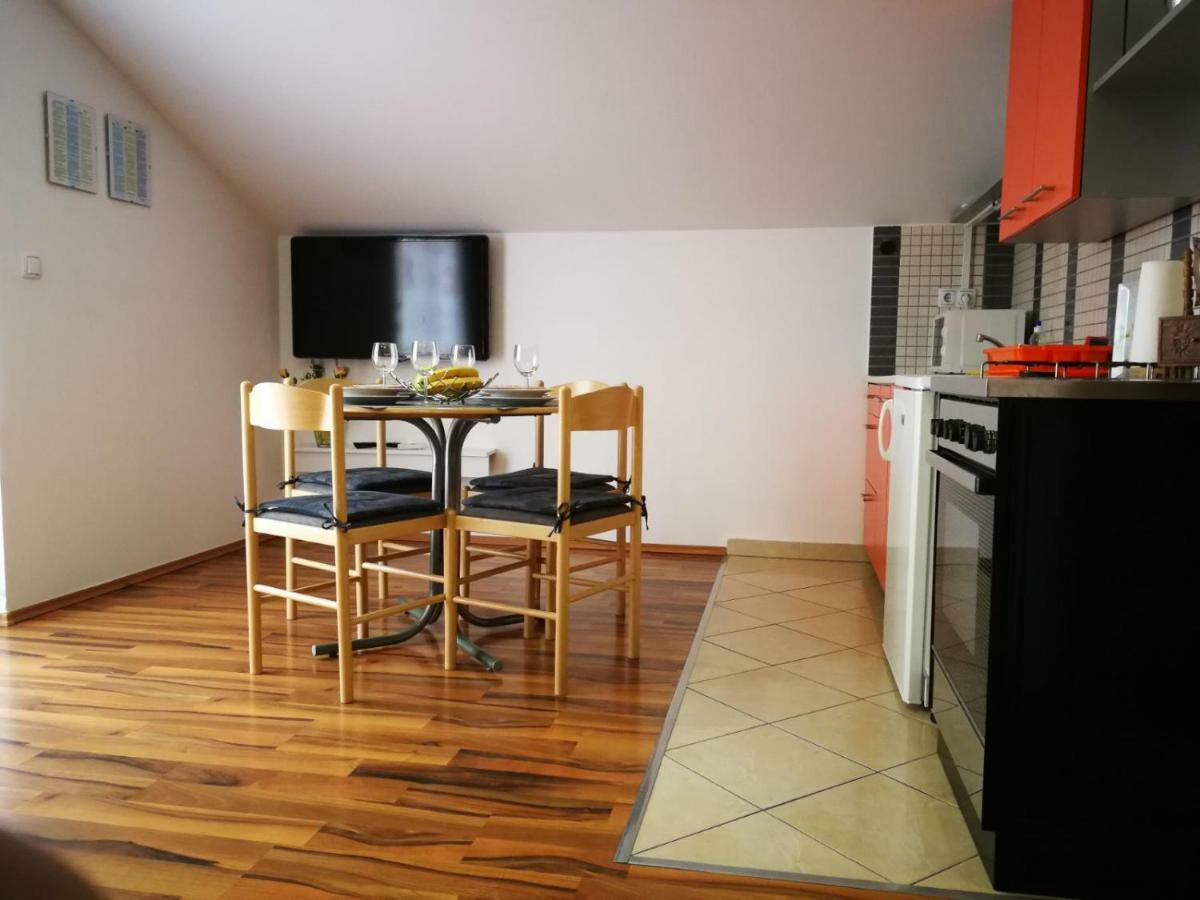 Niko Apartment 扎达尔 外观 照片